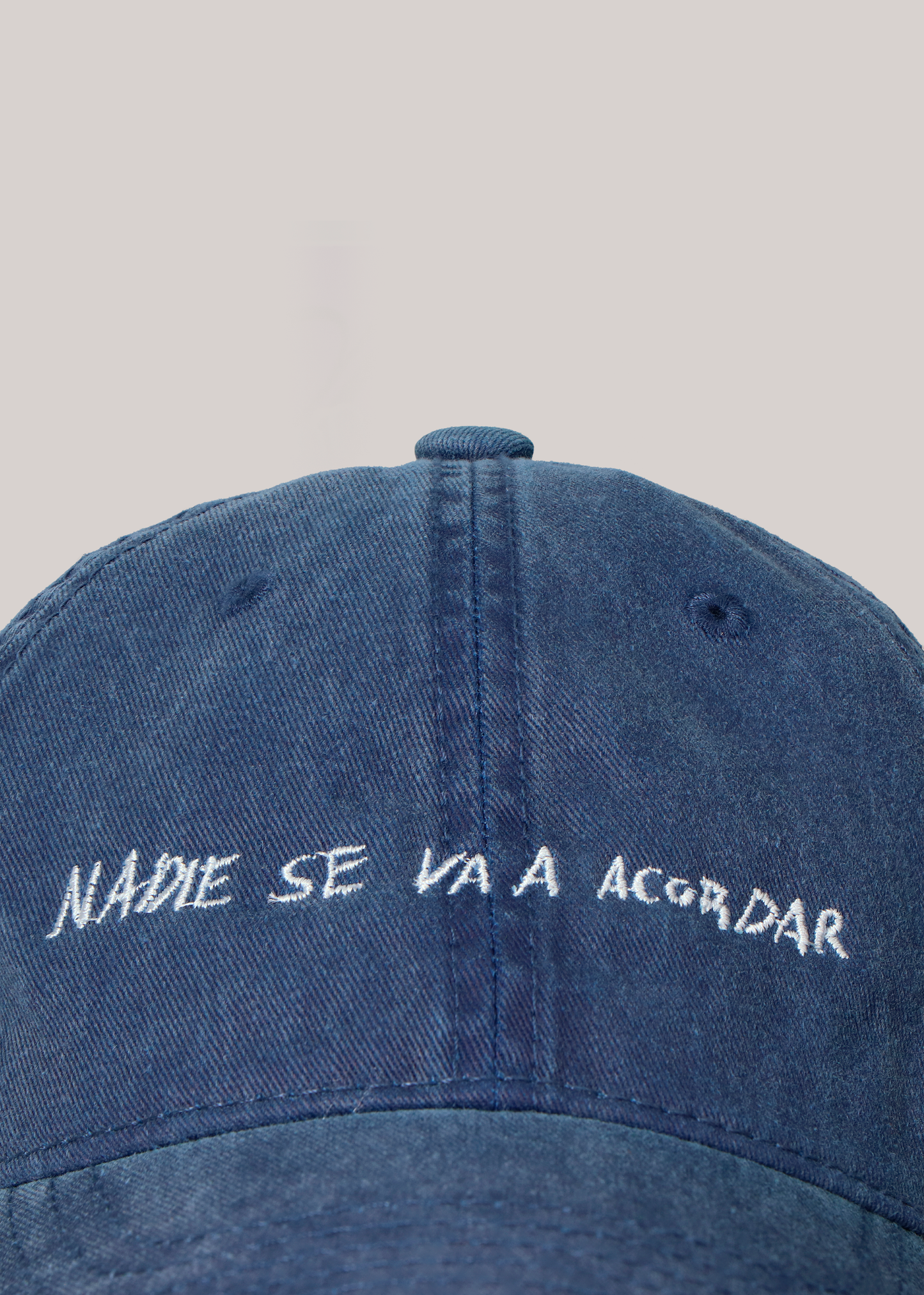 Gorra / Nadie se va a acordar.